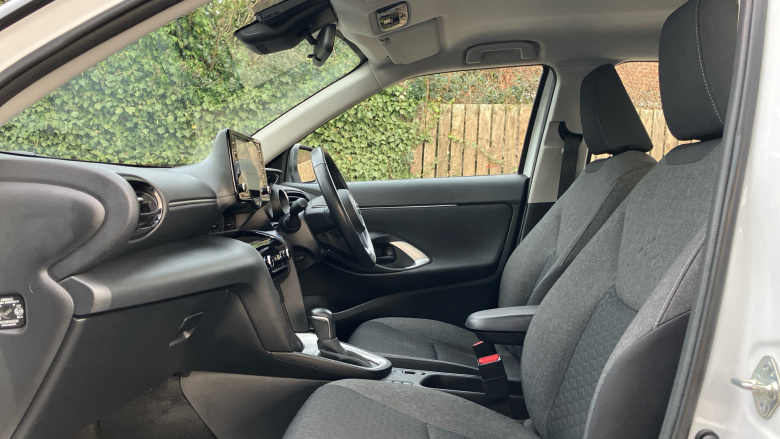 Toyota Yaris Cross 1.5 Hybrid Icon 5dr CVT Hybrid Estate